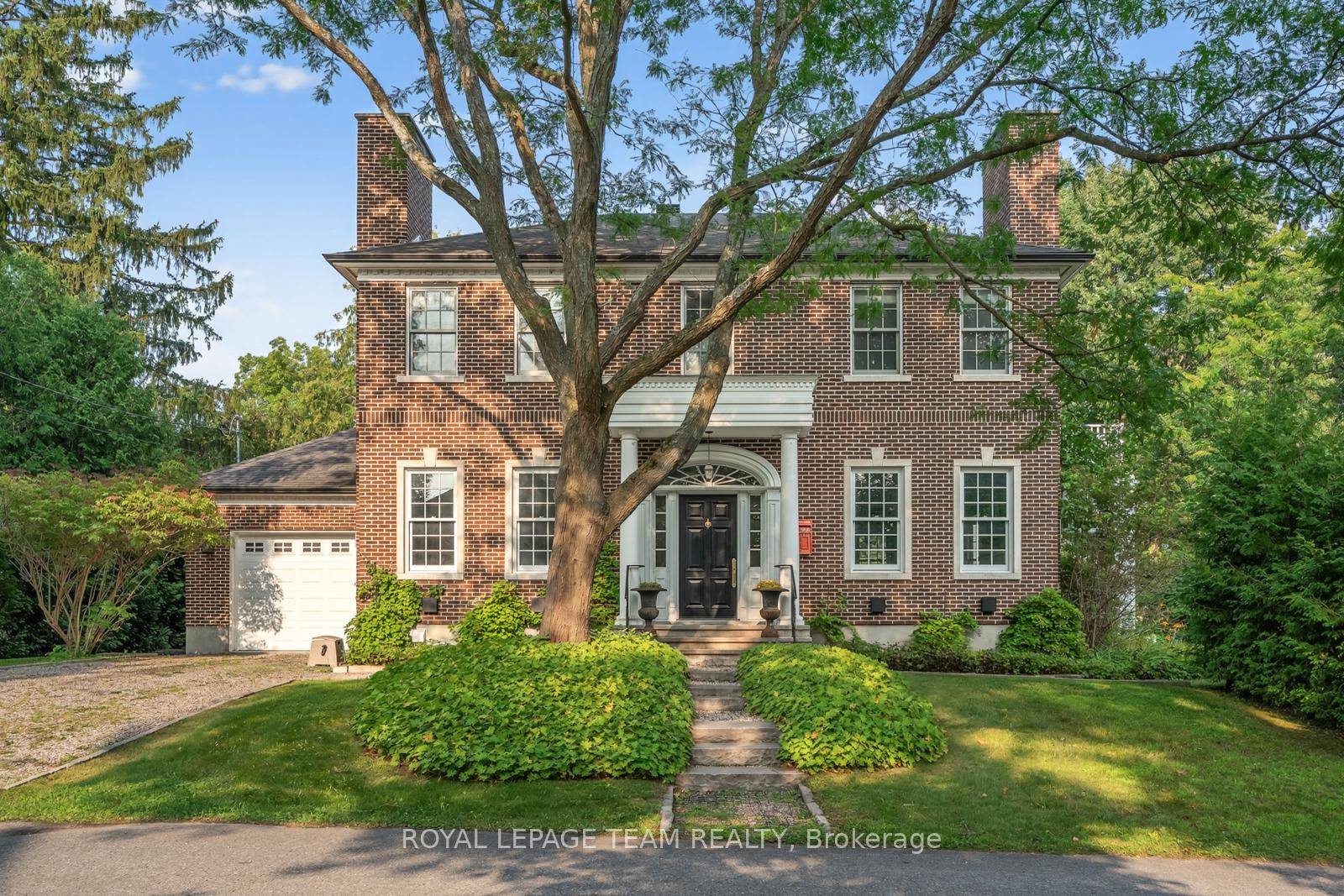 Having been completely built from the ground up in the last decade, this home is a nod to an elegant era in Canadas history while offering every comfort for a ...