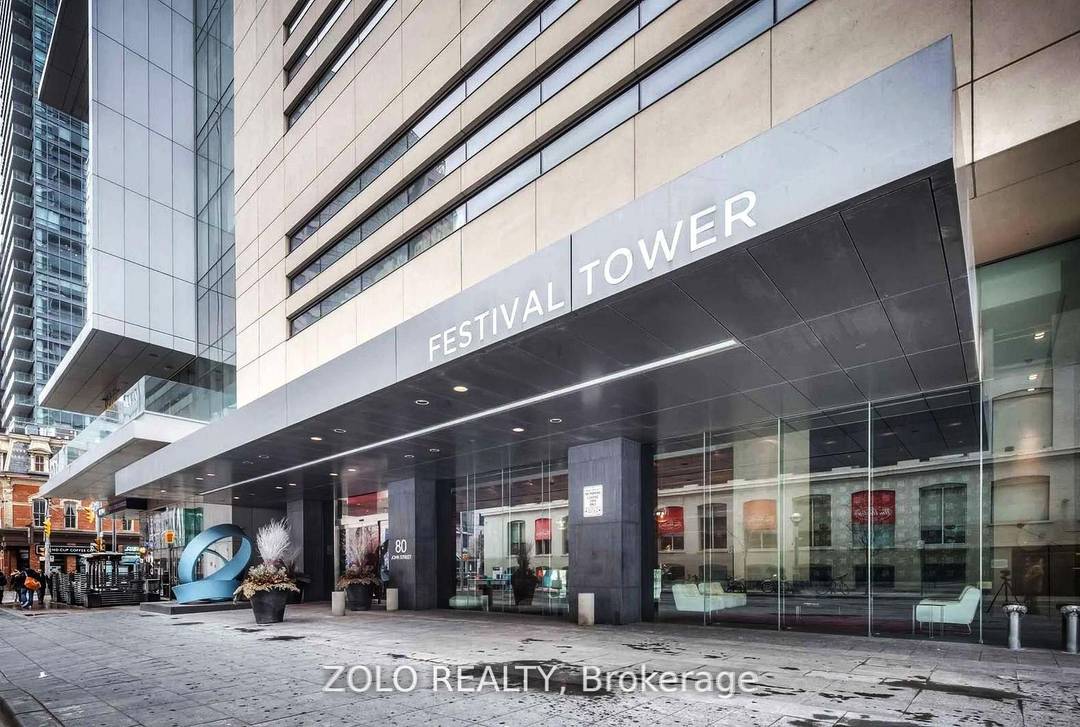 Discover this fully professionally furnished, turnkey unit in Festival Tower Condos, 80 John Street, in Torontos vibrant Entertainment District.