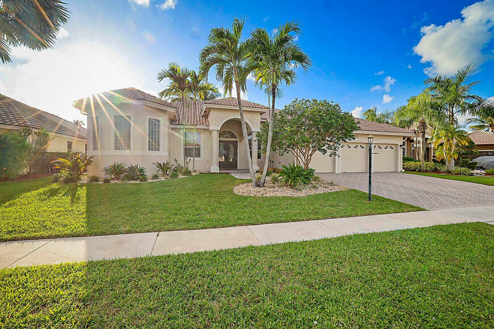 Welcome to Boca Falls ! This stunning 4 bedroom plus a den office or bonus room, 3 bathroom with a 3 car garage combines timeless design with modern convenience.