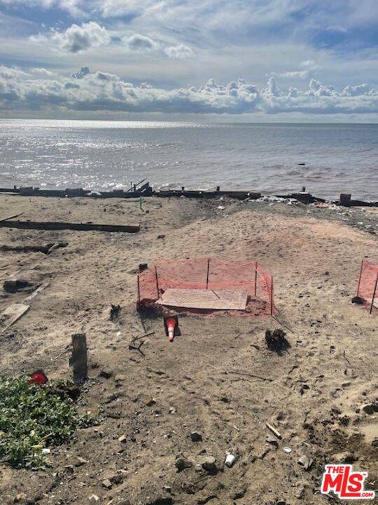 18926  Pacific Coast Highway Malibu La