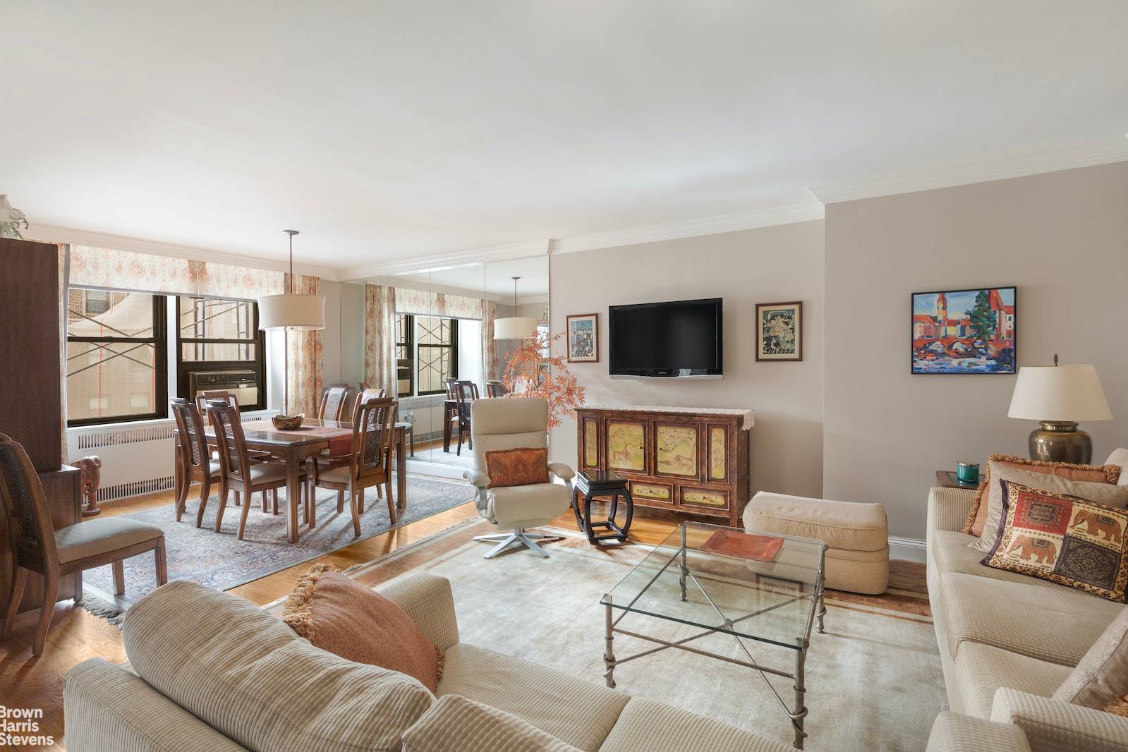 Grand scaled, renovated prewar two bedroom home in the heart of the Upper Westside.