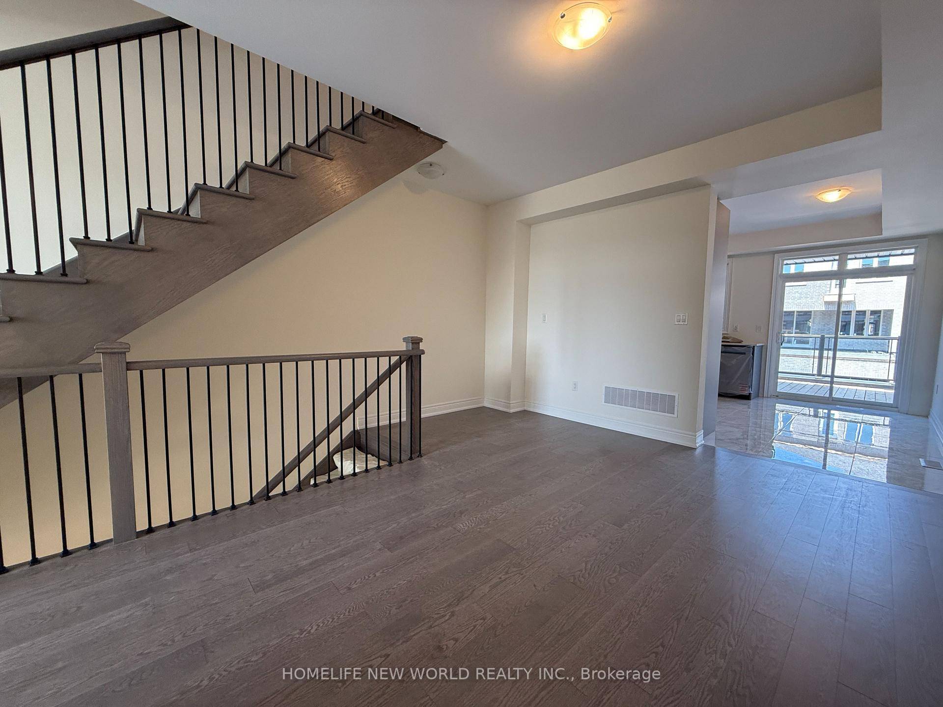 Brand new, never lived in 3 storey freehold townhouse with EV charger !