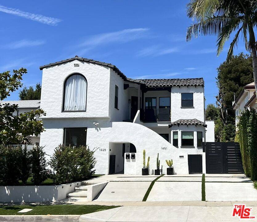 1449  S Durango Ave 3BR Beverlywood La