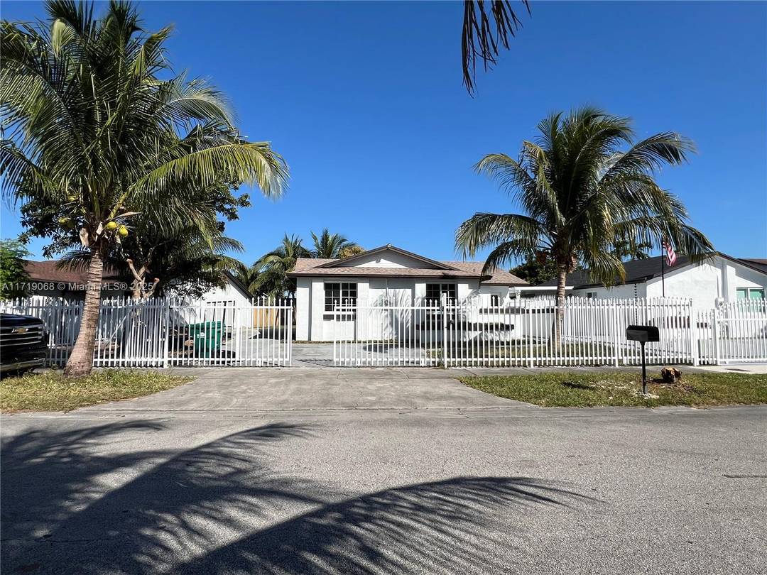 Wonderful opportunity to own your own home This 3 2 single family home completely remodeled, Offers a great living space, open space concept, Master bedroom with master bathroom and a ...