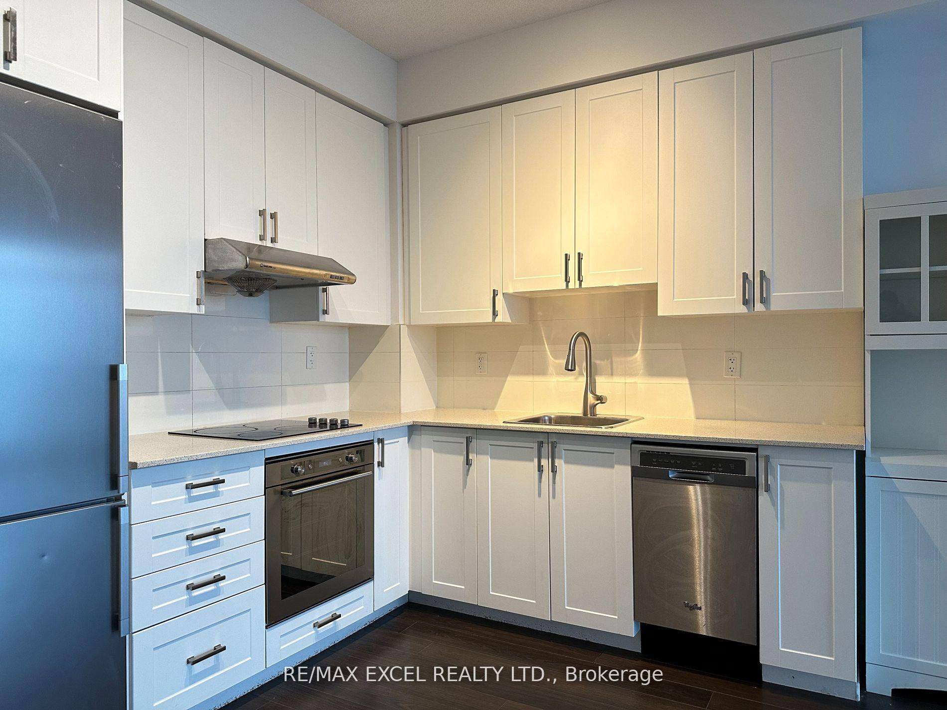 Luxury Living at Alto at Atria by Tridel Modern 1 Bedroom Spacious Den 2 Washrooms Parking Locker Balcony 9 Foot Ceilings Bright, Open Layout with Unobstructed West Facing Views from ...