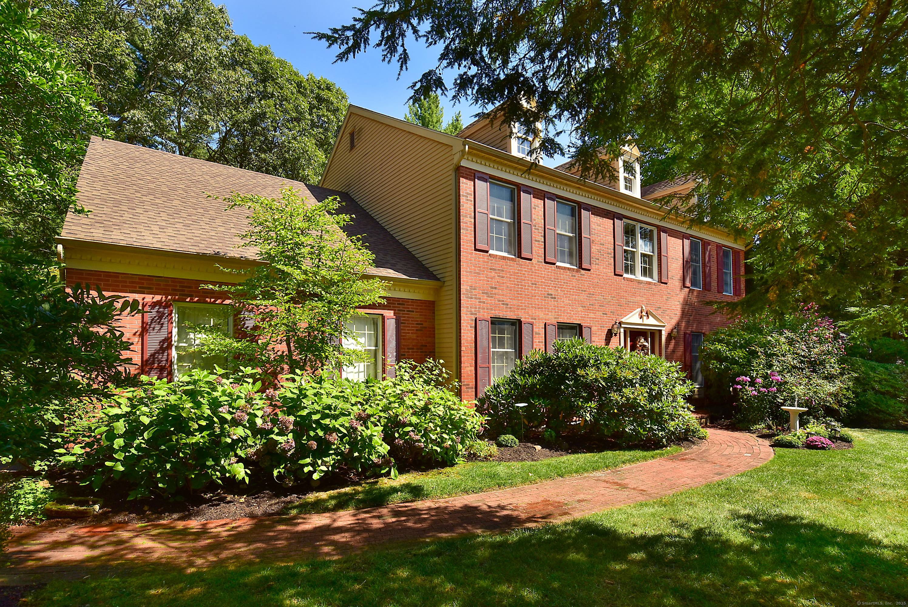 Welcome to 80 Pierce Blvd !