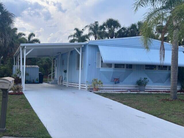 Recently Remodeled 2 Bed, 1.