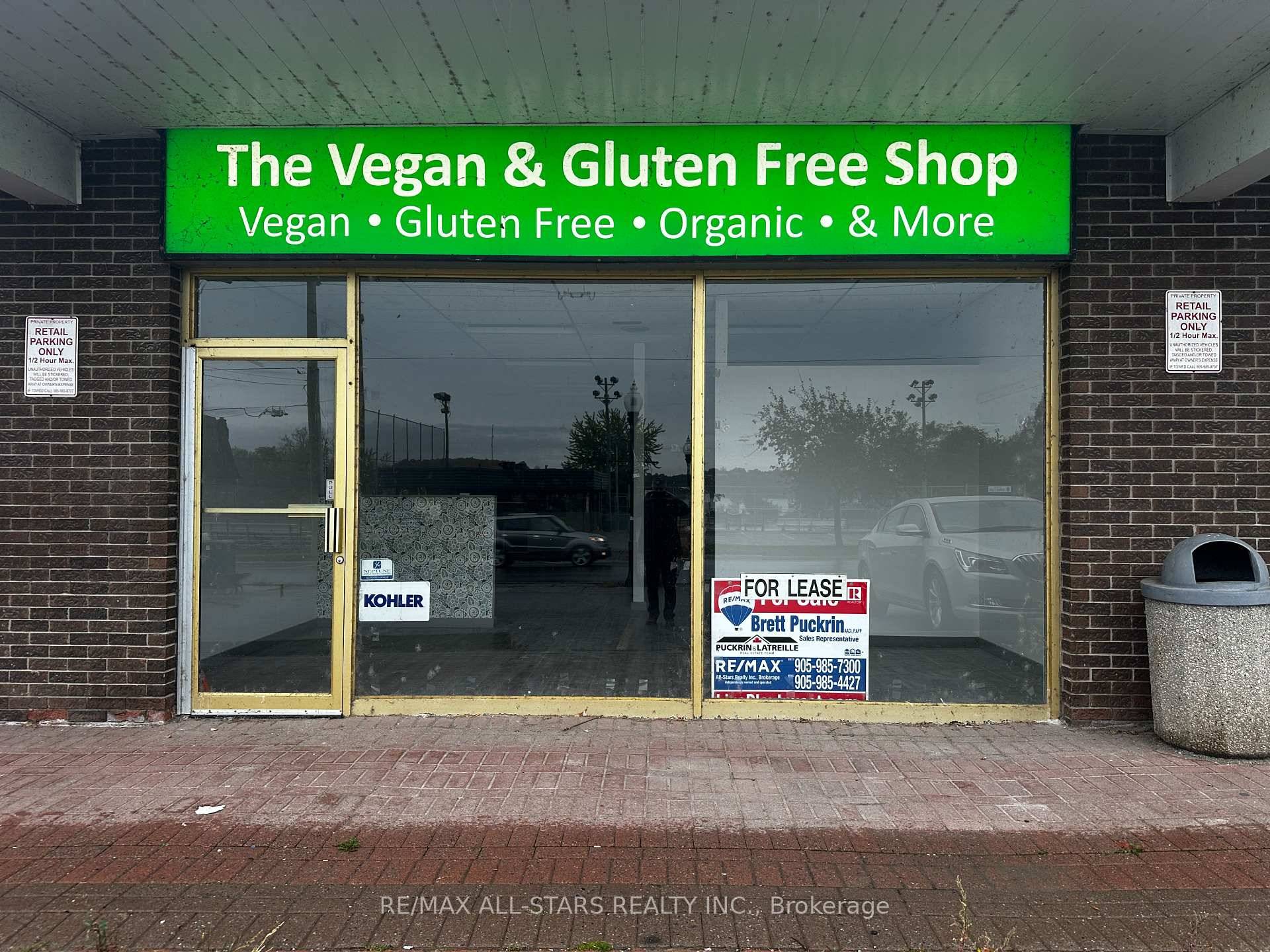 Excellent location in Port Perry Plaza across from Lake Scugog, Ball Diamonds, Tennis Courts, Play Ground, Splash Park with lots of traffic on Water St ; Same plaza as Service ...