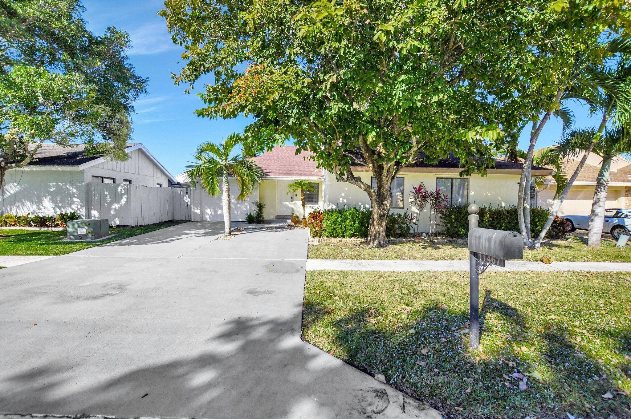 Charming Single Family Home in Highly Sought After Loggers' Run CommunityDiscover this delightful 3 bedroom, 2 bathroom single family home situated in one of the best school districts in the ...