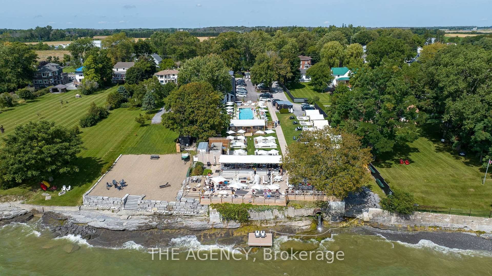 The Lakeside Motel is a beautifully renovated and truly one of a kind boutique hotel located on the shores of Lake Ontario in Prince Edward County.