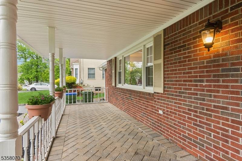 Welcome to this beautiful and well maintained home located in the heart of North Edison.