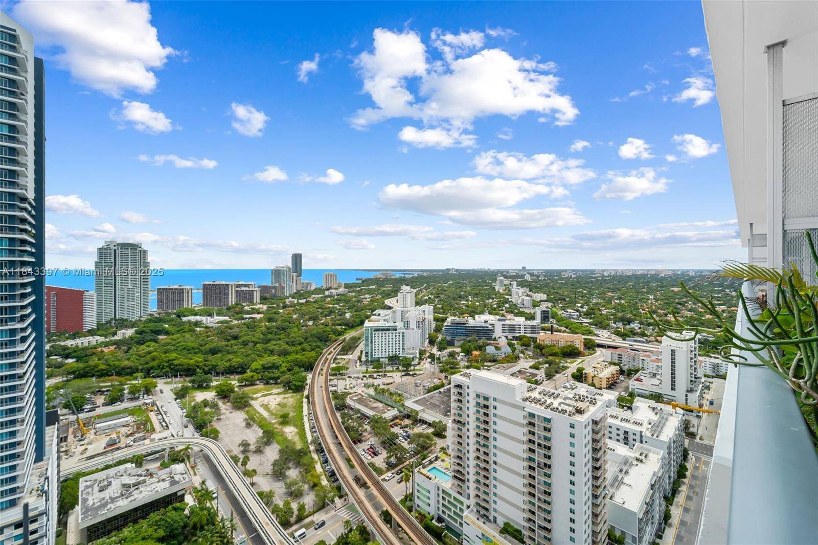 Spectacular PH 2beds 2baths Condo with Unobstructed Gorgeous Panoramic Ocean and City View with 2 Parking Spaces and Oversized Balcony.