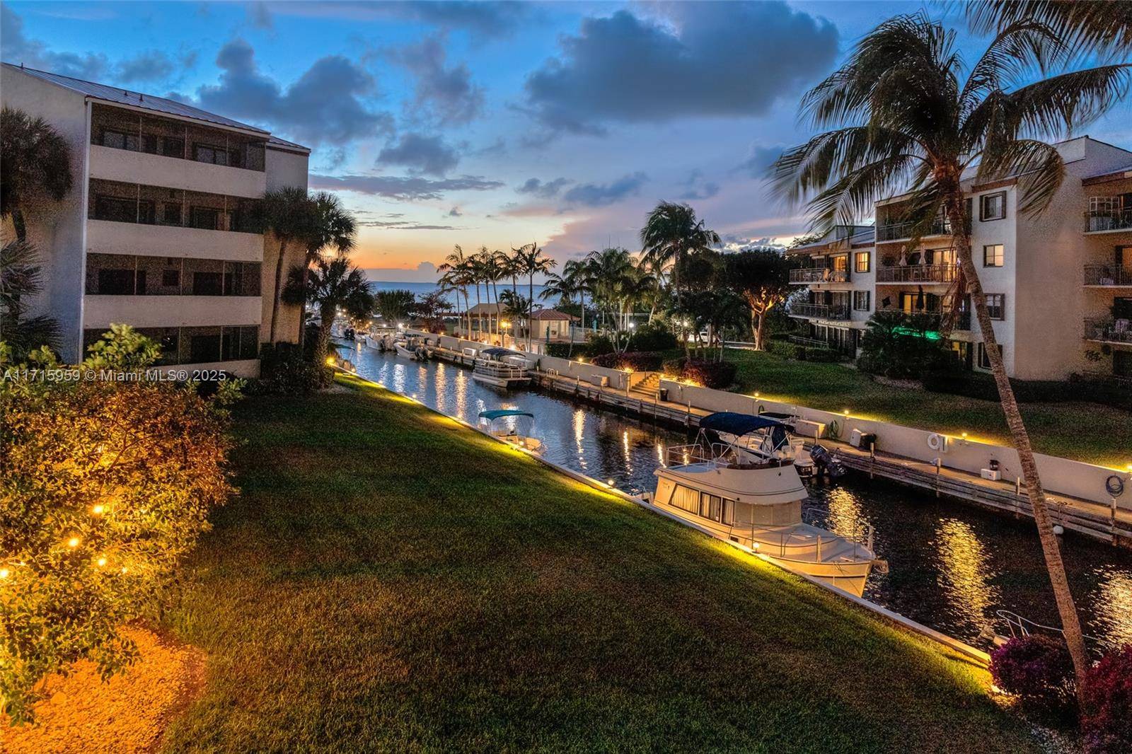 LOWEST PRICED CONDO IN TAMARIND BAY !