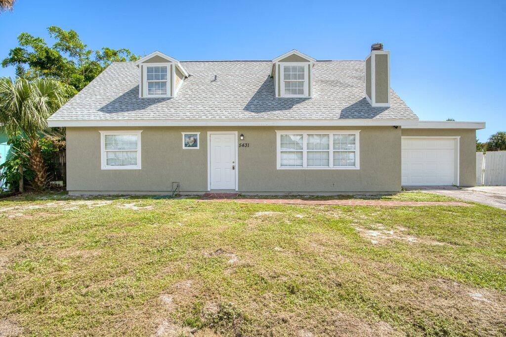 Beautifully renovated 4 bedroom, 2 bathroom home in desirable Stuart, just minutes from the beach, shops, and restaurants.