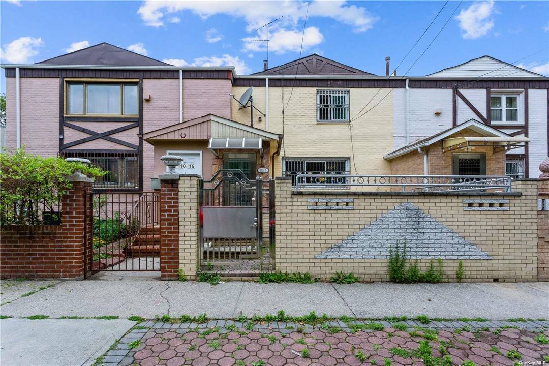 Gorgeous One Family House, located In The heart of Forest Hills.