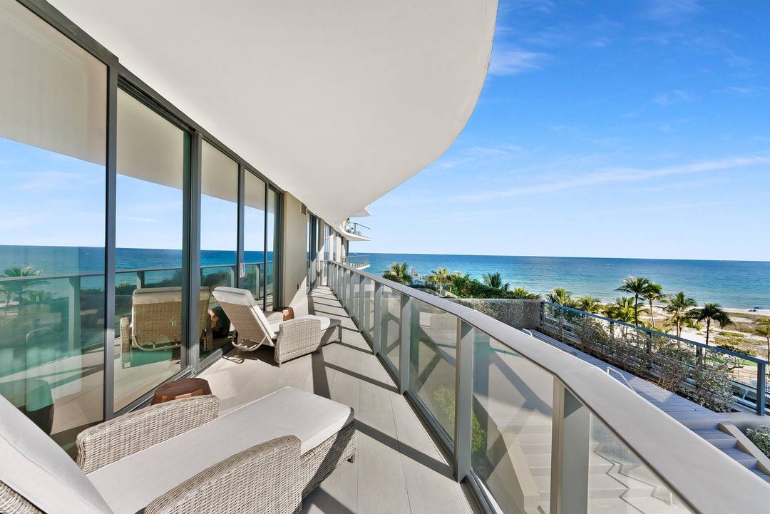 Escape the winter and relish in a fully updated, professionally designed oceanfront condo in one of South Florida s most rapidly appreciating coastal markets, Pompano Beach !
