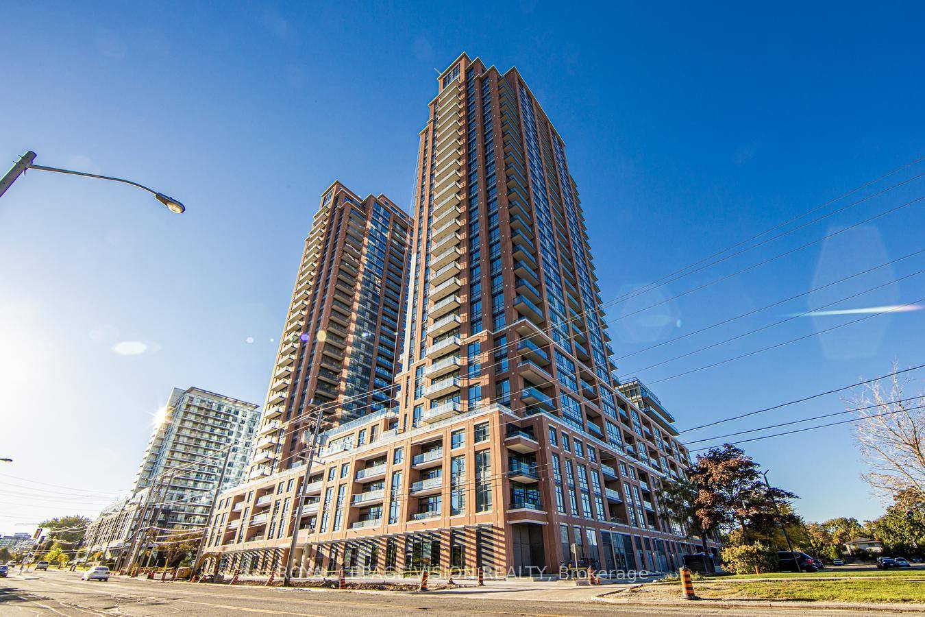 Welcome to this stunning and spacious 3 bedroom den, 2 bathroom condo offering 1, 308 sq.