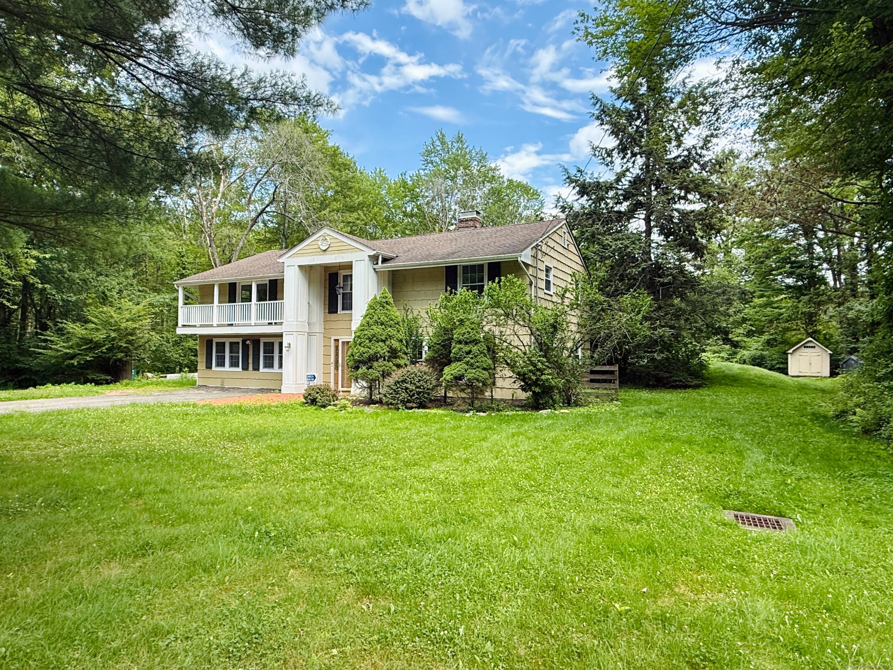 If a property located a short drive to conveniences including public transportation, Caraluzzi's market, the Mark Twain library, restaurants, and retail while situated in a quaint New England neighborhood appeals ...