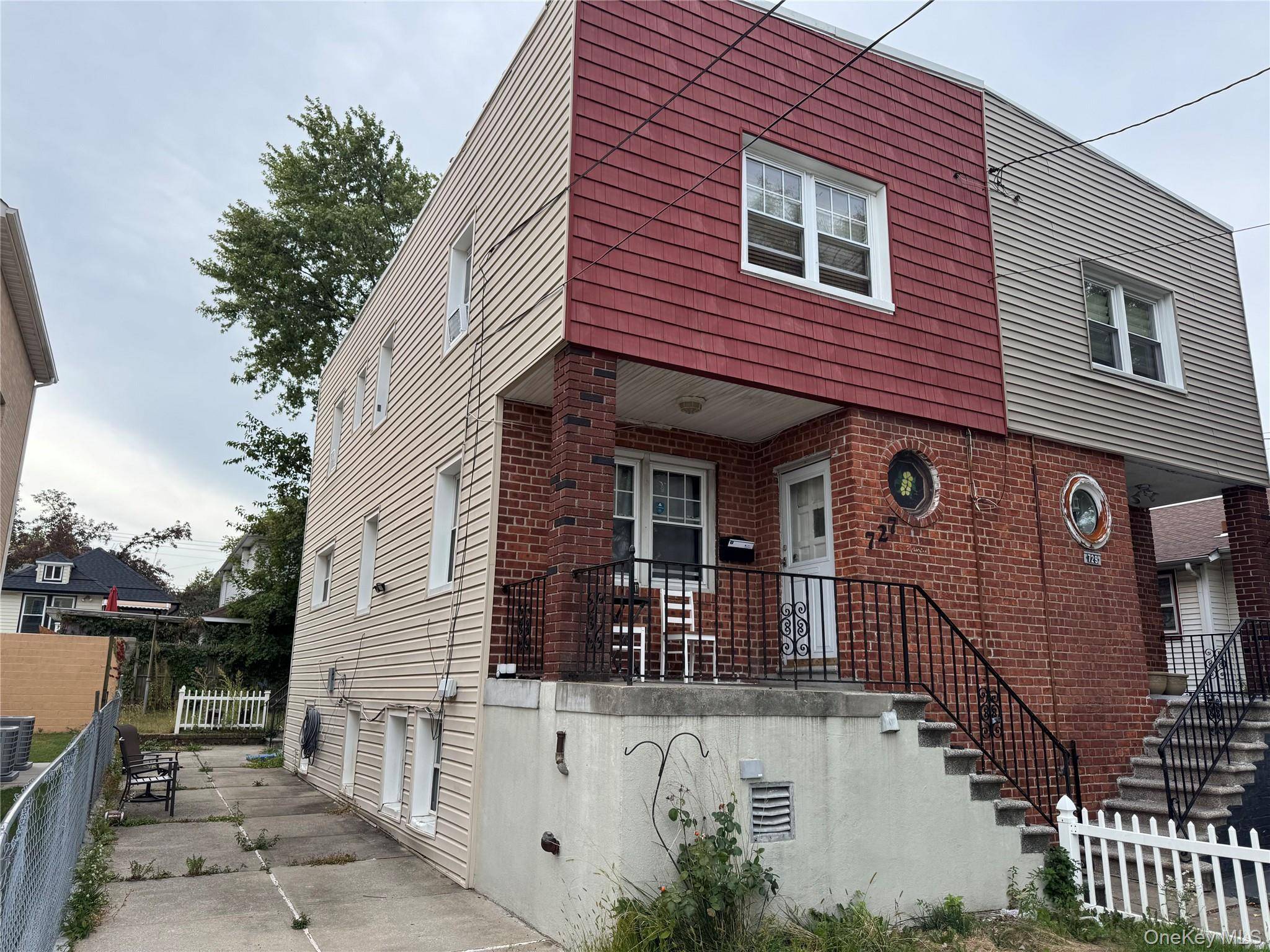 Highest and Best Offers Due by October 15th Welcome to this single family home in a great location offering beautiful water views and tremendous potential.