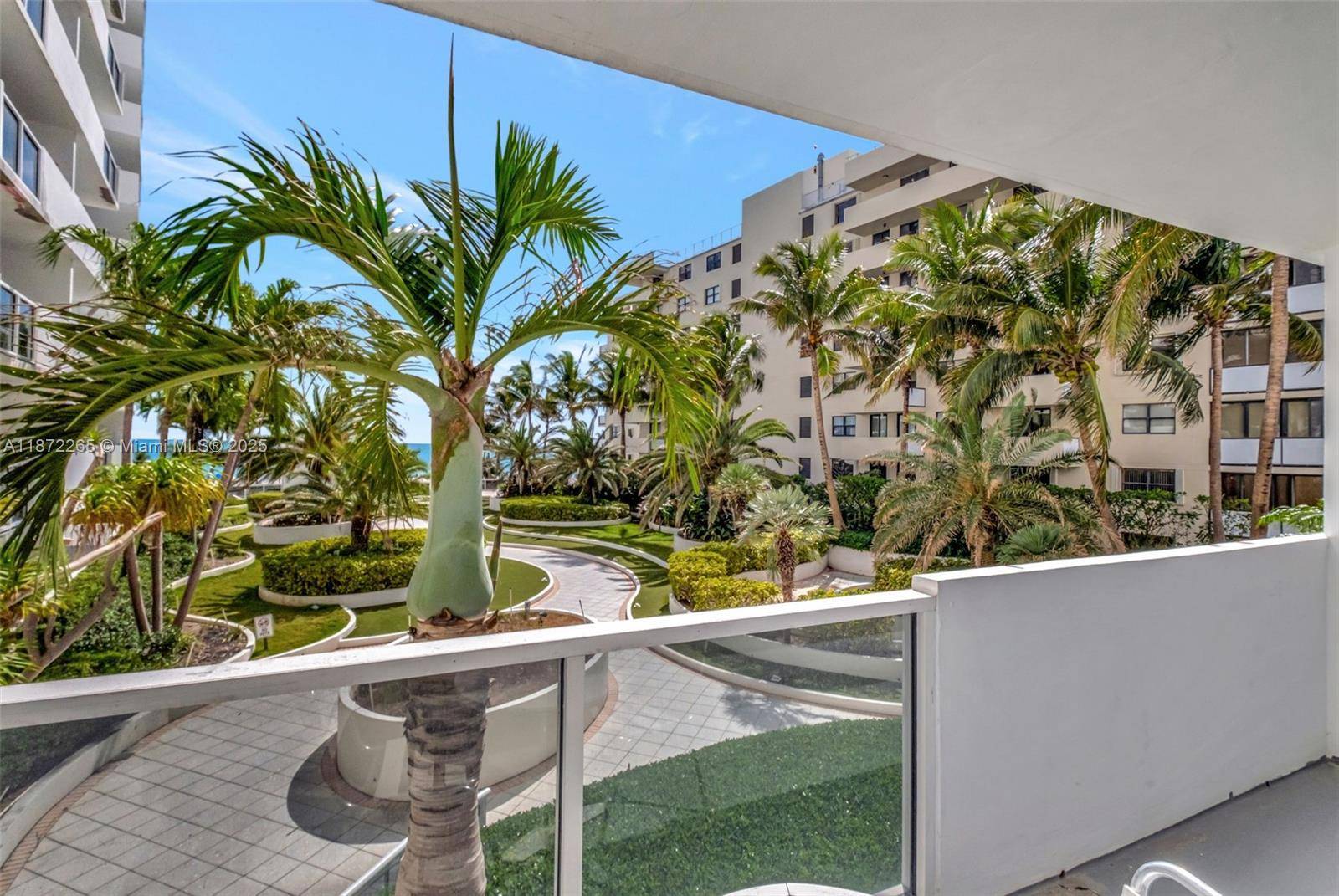 Enjoy direct BREATHTAKING DIRECT ocean and picturesque garden in this studio with a large open balcony now FOR SALE at the Decoplage !