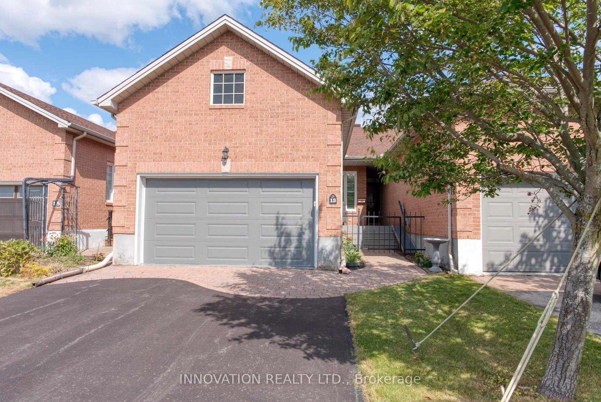 Welcome to this immaculate, move in ready freehold walkout bungalow in adult oriented community of Forest Creek.