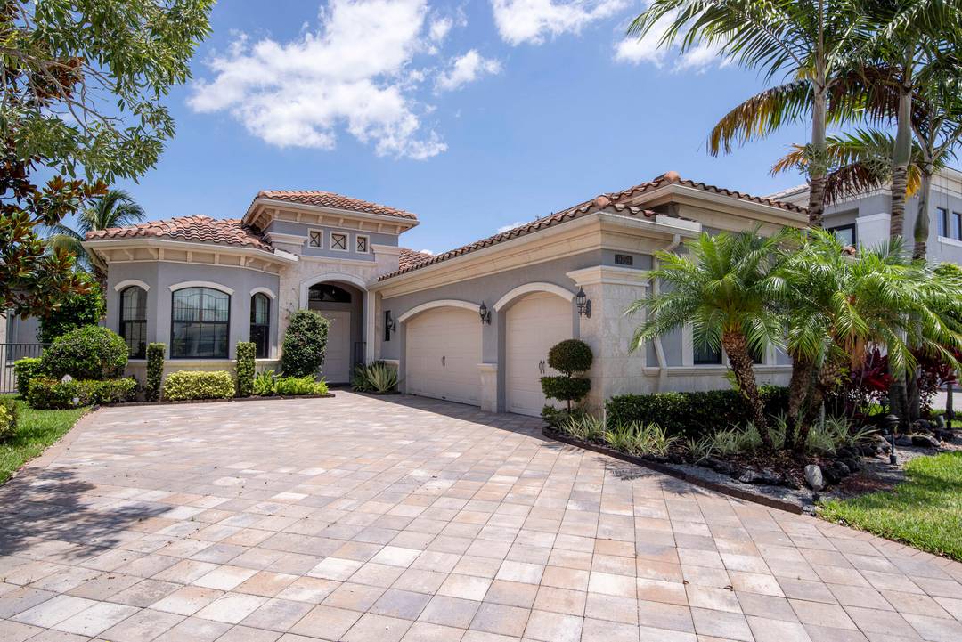 Beautiful and alluring lake views from this upgraded single story home featuring 4 bedrooms and 3.