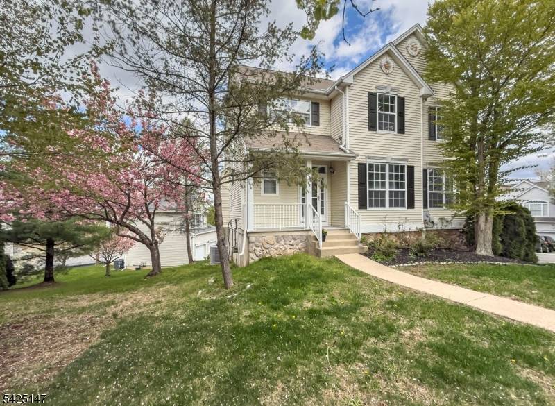 Welcome to this beautiful Ashwood model home with thoughtful updates in the highly sought after Woodfield Estates community.