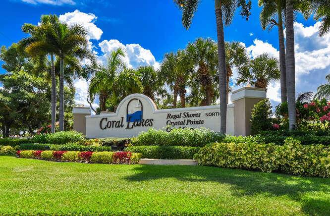 Welcome to beautiful Coral Cove to this spacious ground floor condominium where you can enjoy your relaxing outdoor on your lakefront patio, A very large primary bedroom with sitting area, ...