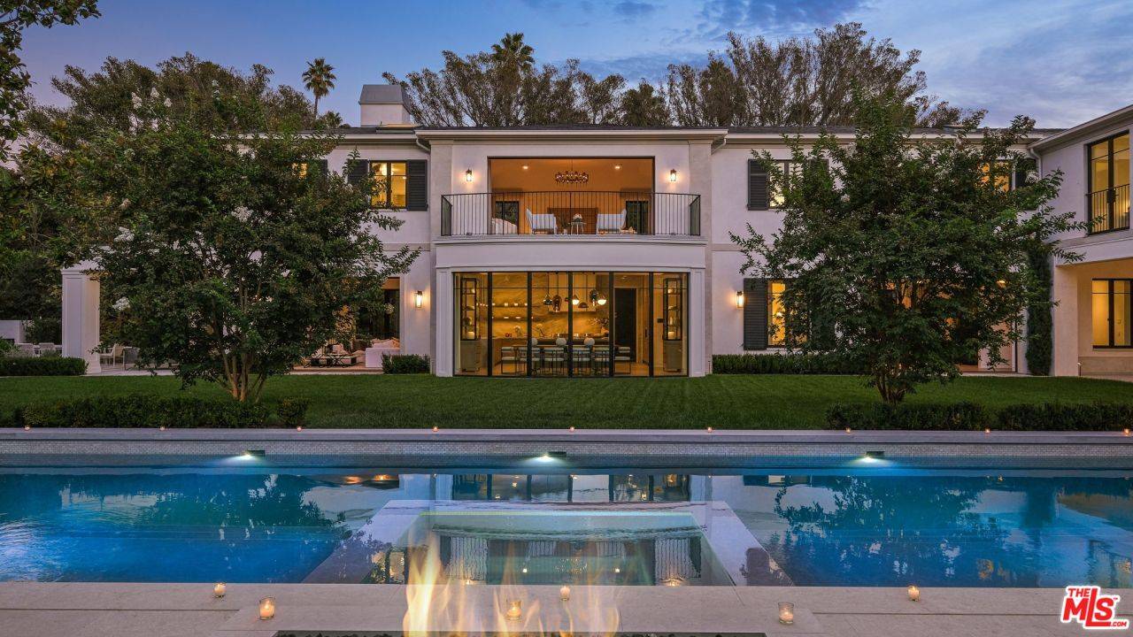 1000   Laurel Way Beverly Hills LA