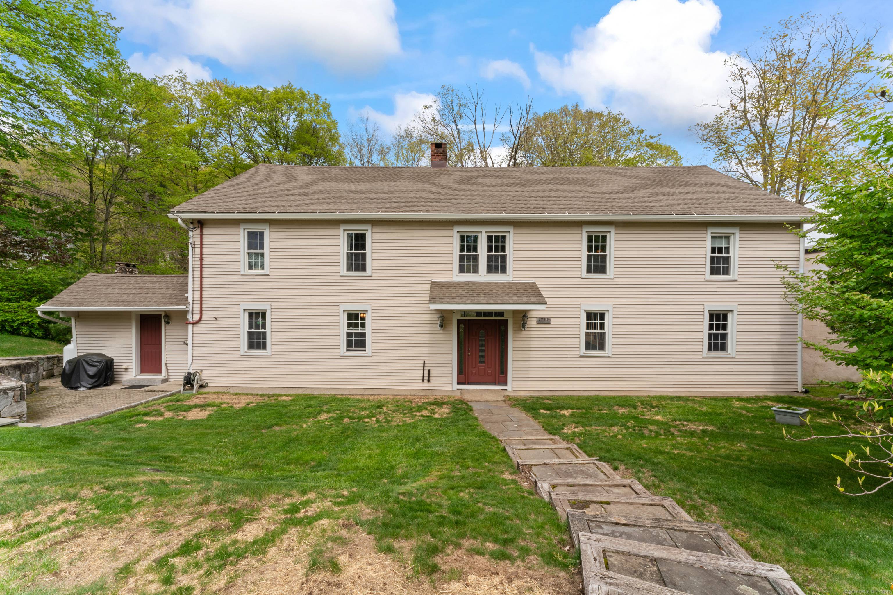 Step into New England history at 11 Glen Road in Sandy Hook.