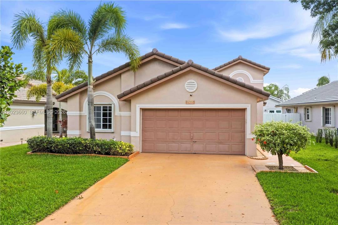 This beautifully maintained One Story, 4 2 home nestled in the highly sought after subdivision of Tiffany Cove within the premier Silver Lakes community.