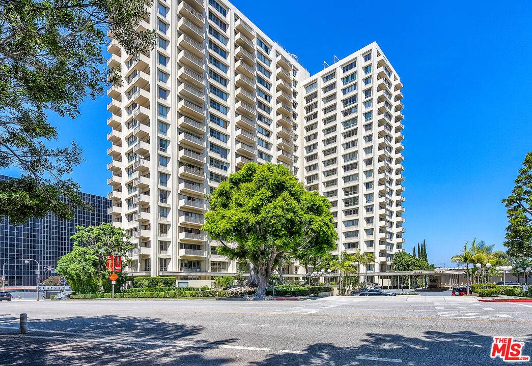 2160 Century Park 2BR Beverlywood La