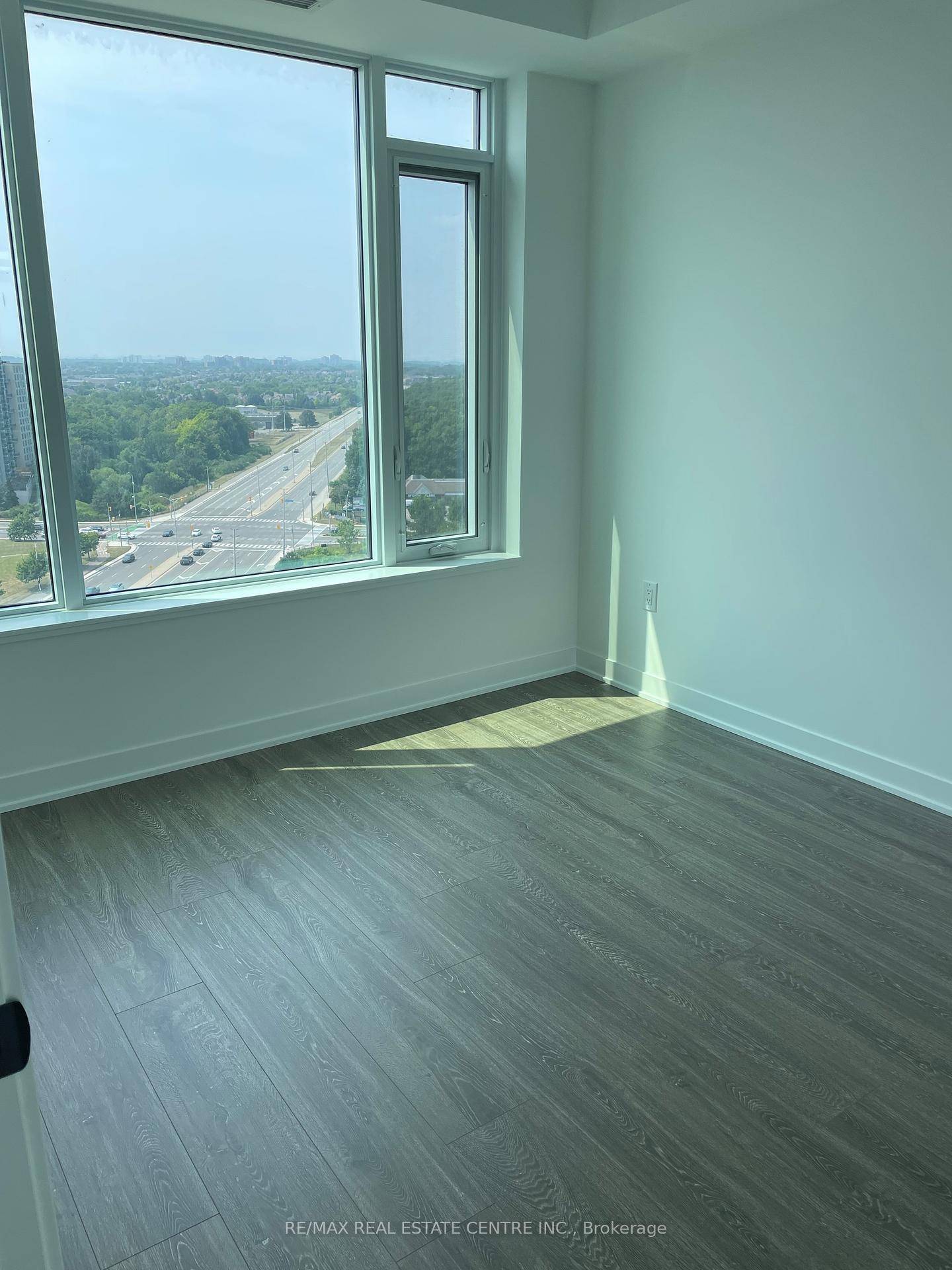 Welcome to Kindred Condo.