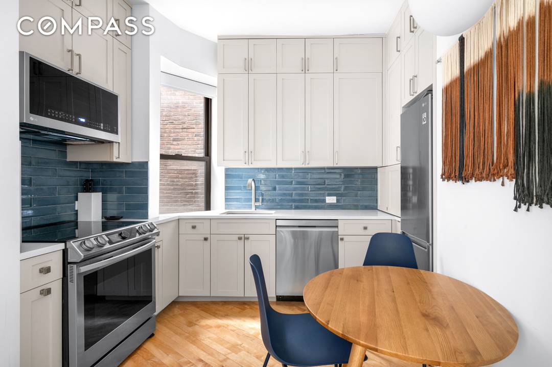 Fully Renovated 1BR in the Heart of the West Village Discover a rare opportunity to own a fully gut renovated one bedroom home in the heart of the West Village ...