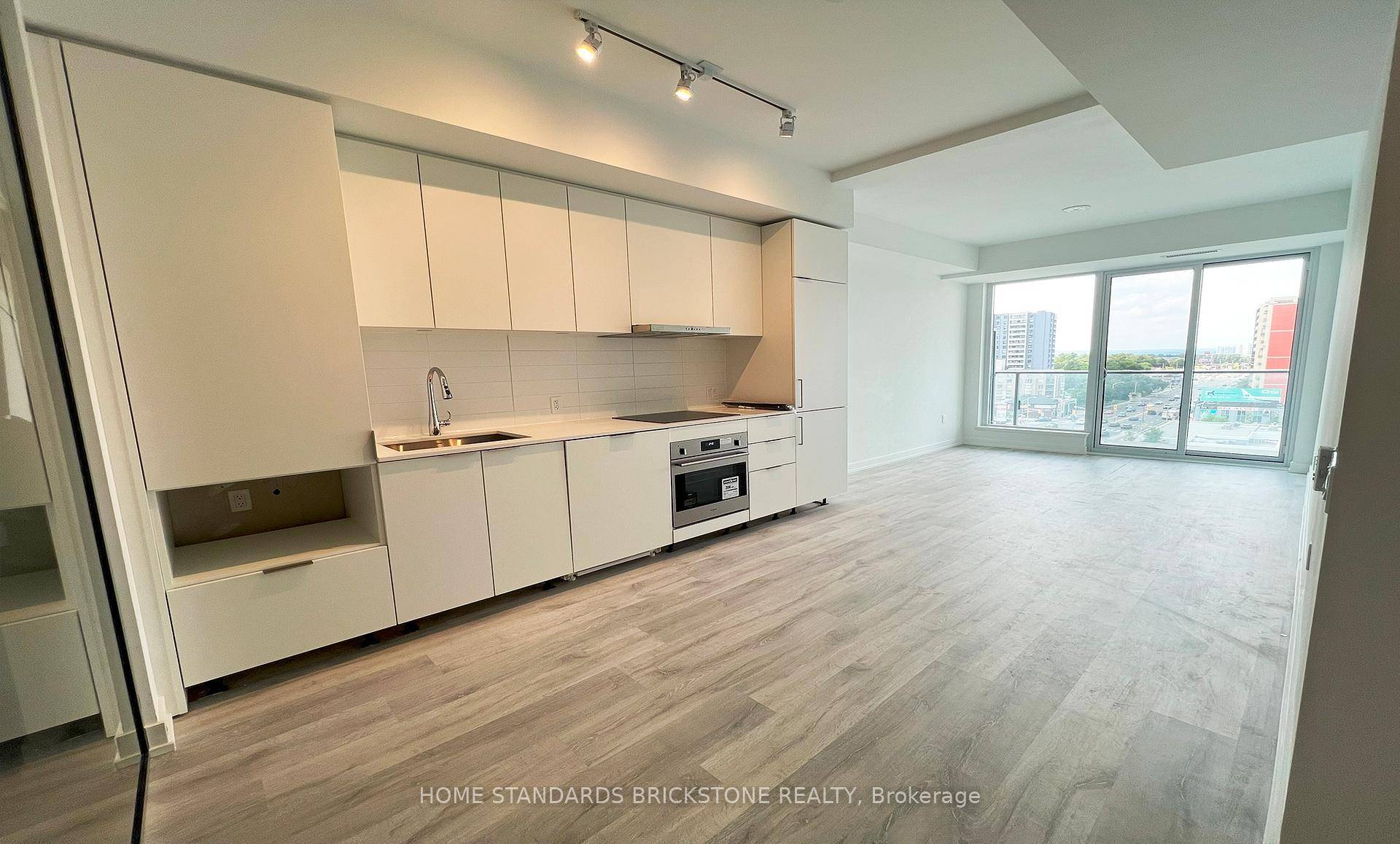 2Bed 2Full Bath 750Sft M2M Condo at Yonge and Finch Location in Heart of North York.