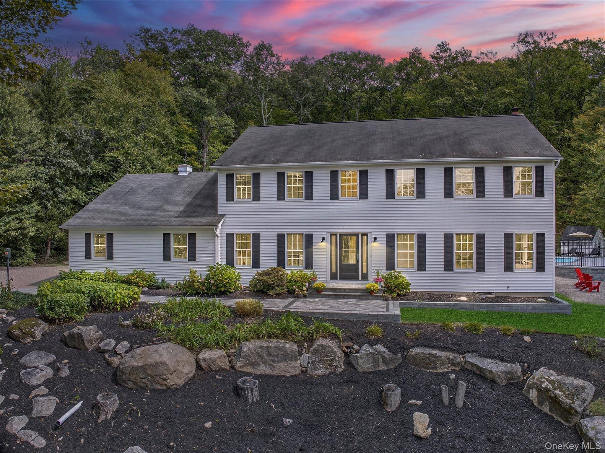 Welcome to the home you've been waiting for in Table Rock Estates, where comfort meets privacy on 1.