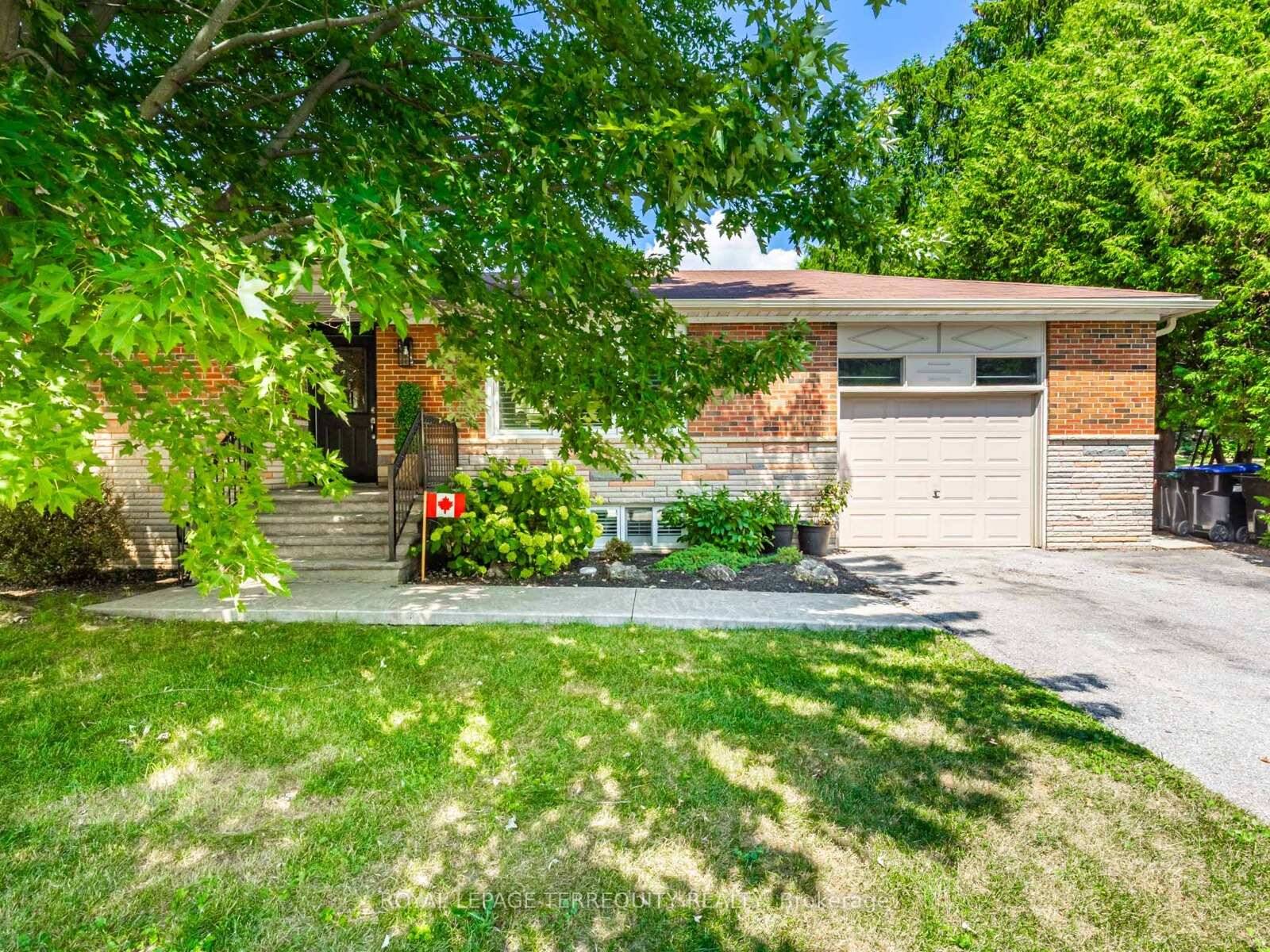 Discover this meticulously maintained raised bungalow in the heart of Bradford, showcasing true pride of ownership on a huge 66x141 ft lot.