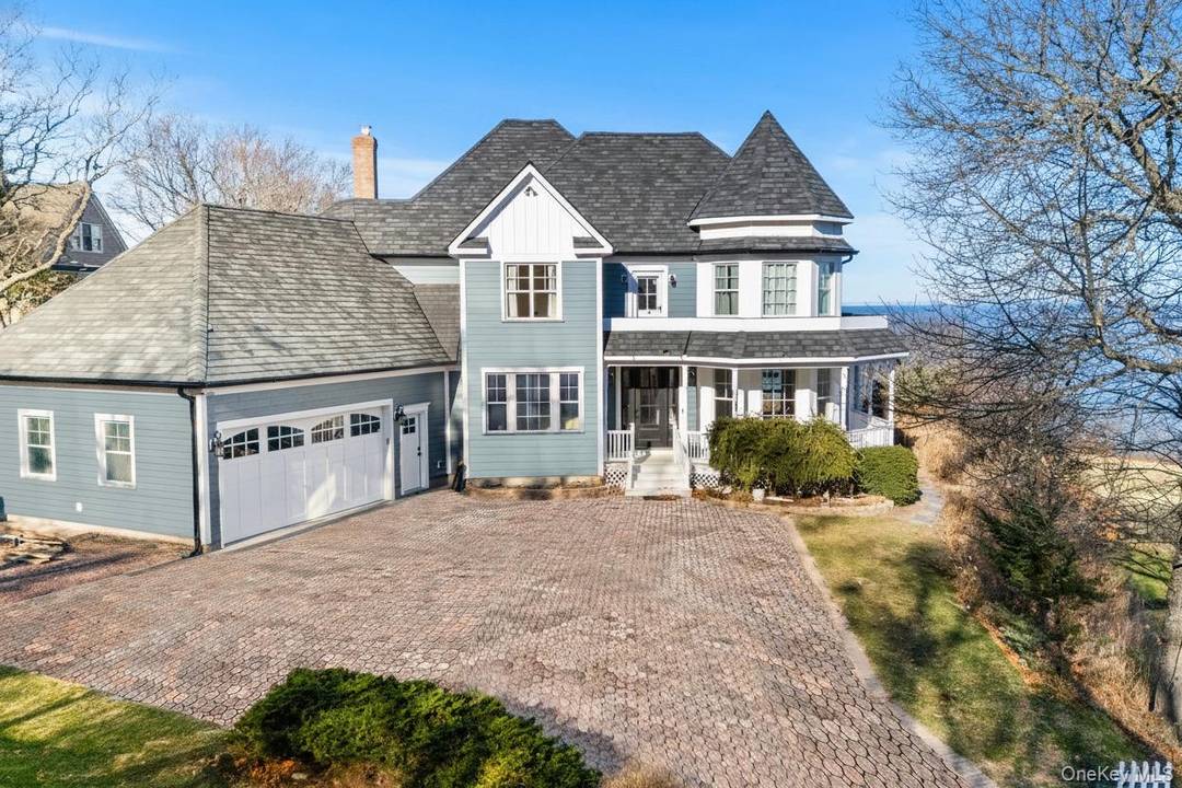 Stunning Long Island Soundfront home set on 1.