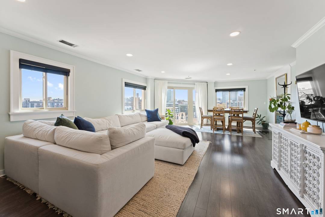 Special penthouse style residence with a flexible layout that lives like a two bedroom, in a desirable, evolving building, perfectly positioned in Stamford's vibrant downtown moments from restaurants, shopping, and ...