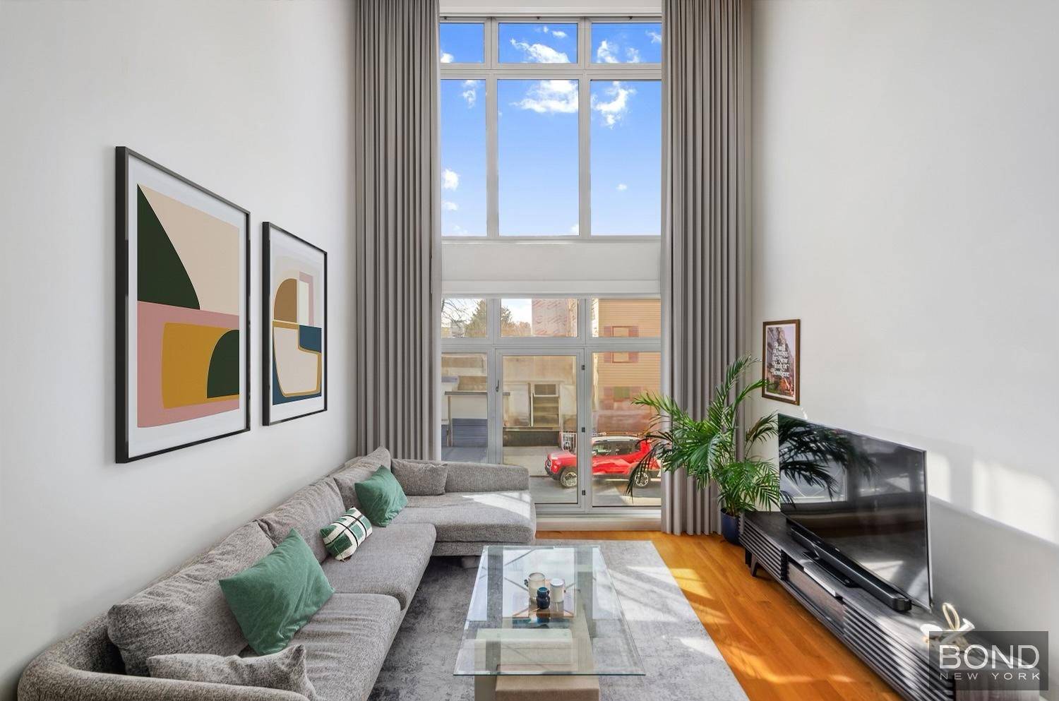 Stunning Williamsburg Duplex with 17 Foot Ceilings amp ; Floor to Ceiling WindowsWelcome to 444 Humboldt Street, Apartment 2a breathtaking 926 sq.