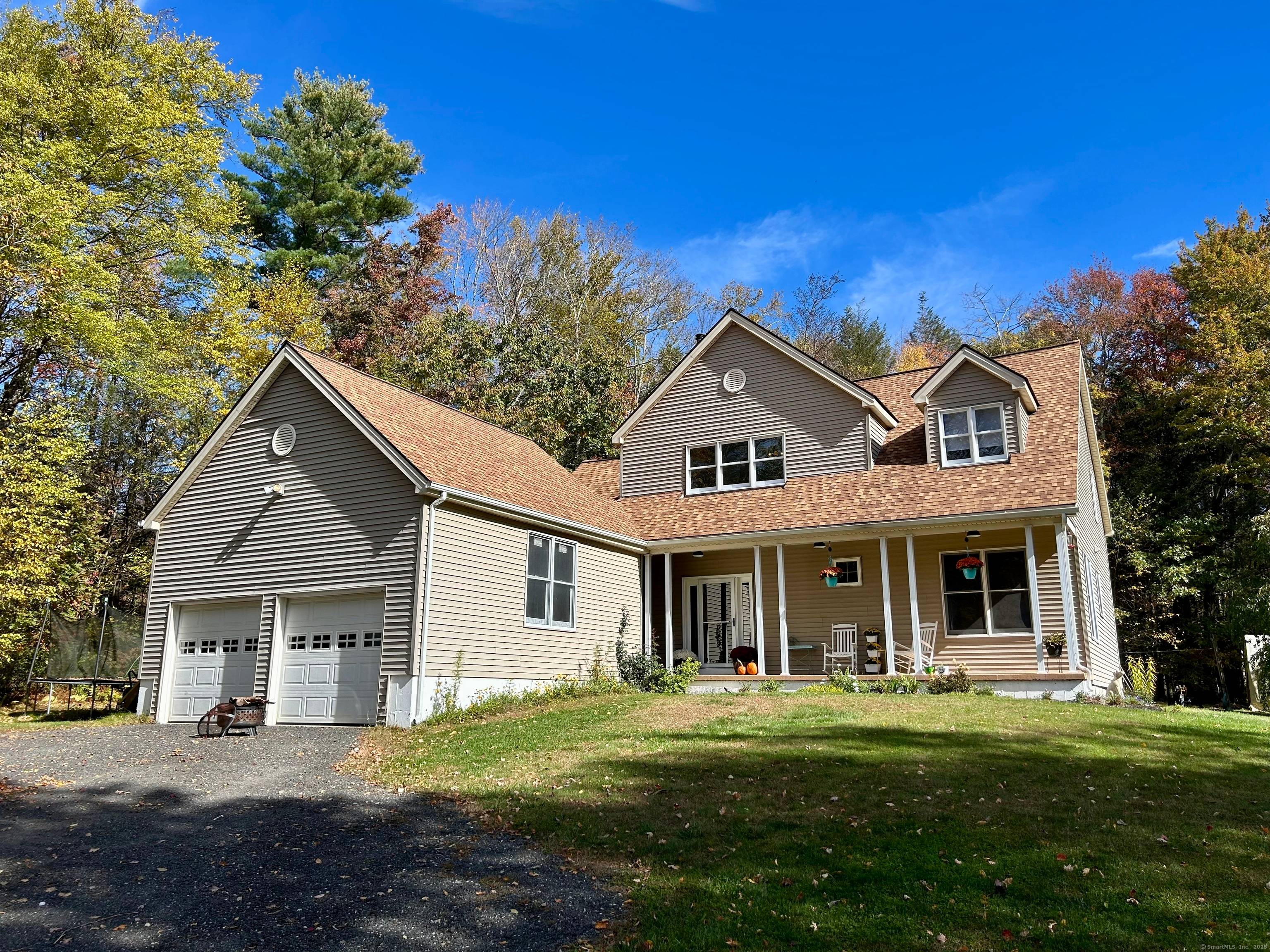 Nature Lover's Retreat on 26 Acres !