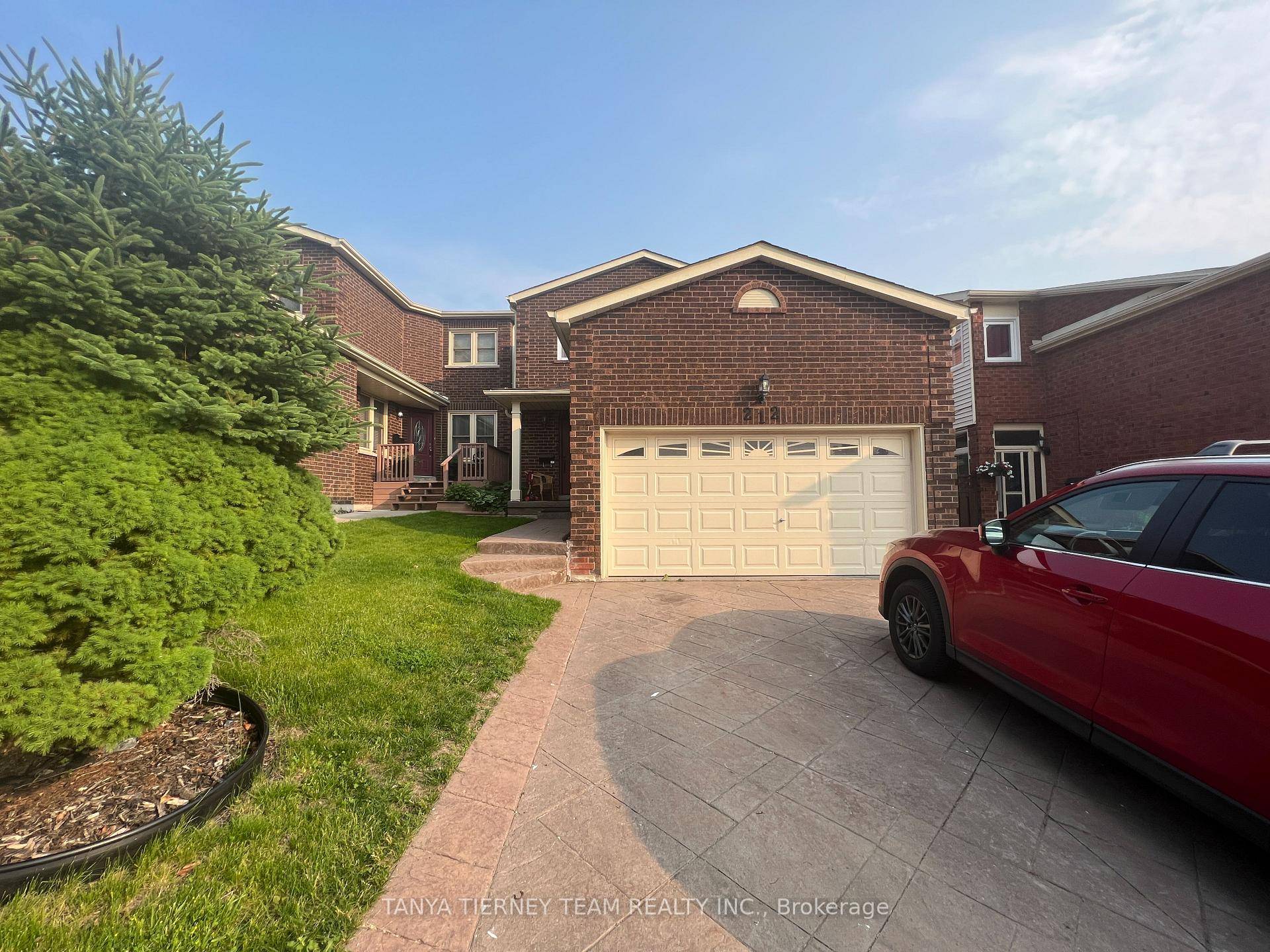 All inclusive 1 bedroom legal basement apartment in the desirable Blue Grass Meadows community of Whitby !