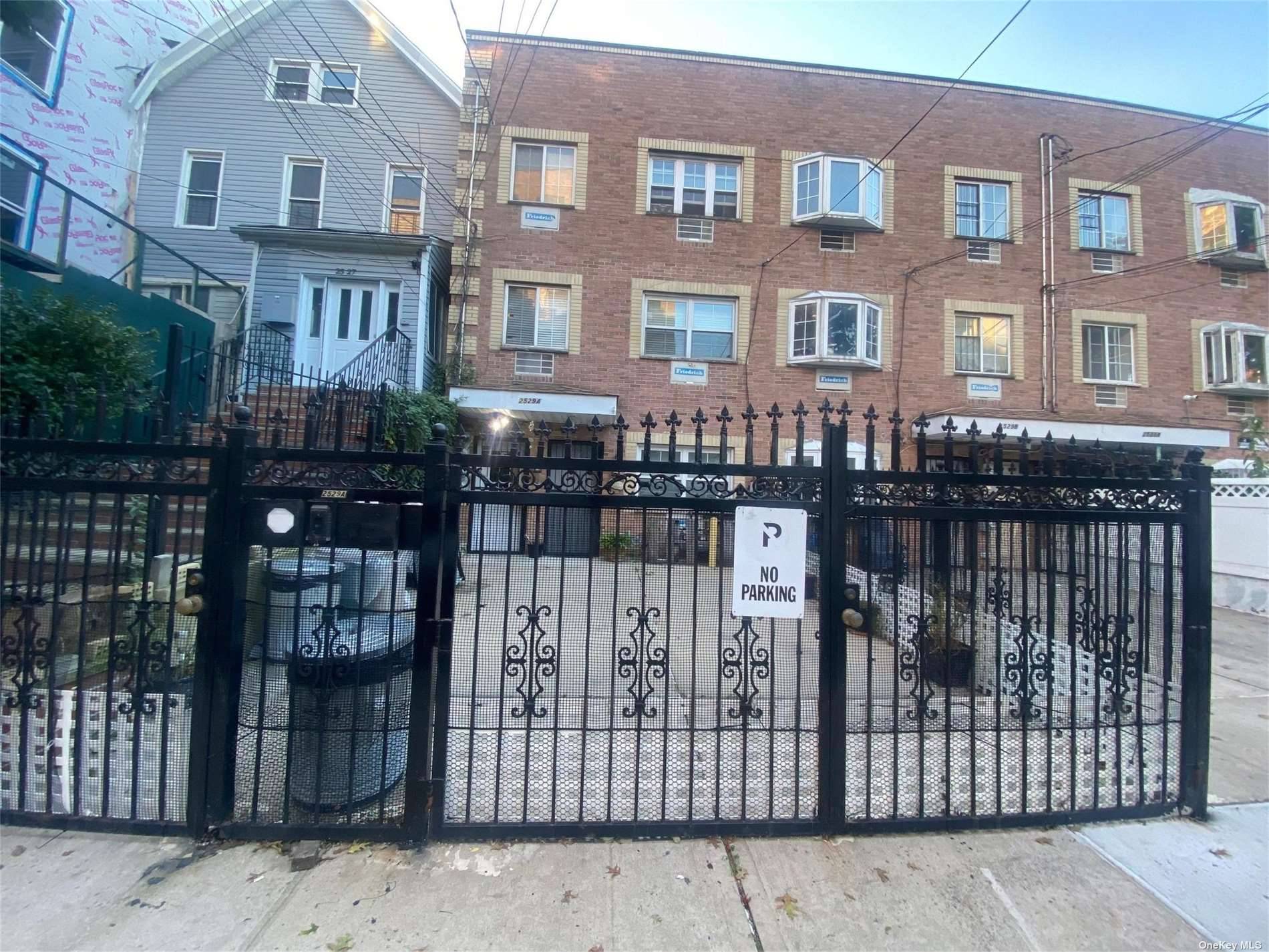 Excellent Brick 3 Family Townhouse in the Bronx, featuring 2 bed 2 full bath at 1st fl and 3 bed 2 full bath on both 2nd and 3rd fl.