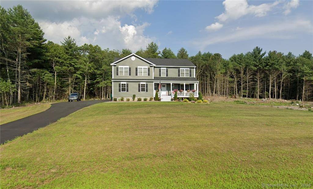 NEWER CONSTRUCTION priced 100, 000 less than it's Neighbors !