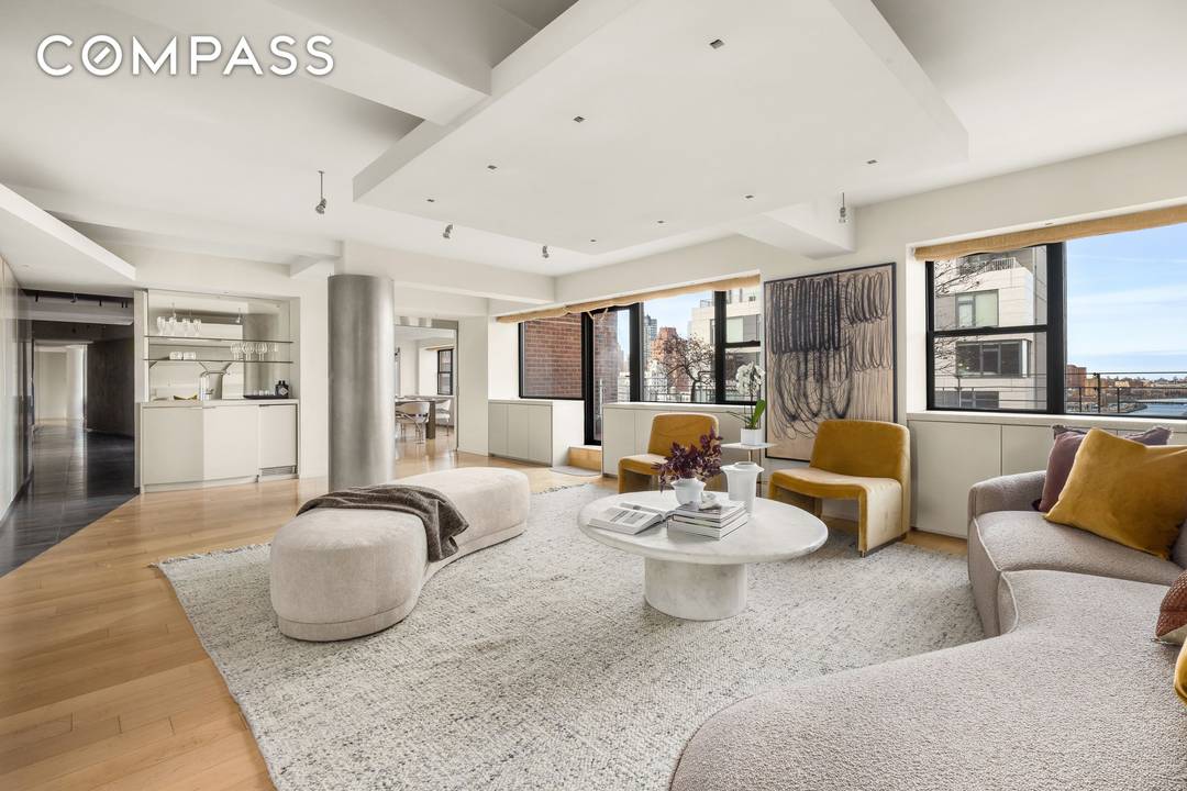 A Sky High Sanctuary on the East River Perched high above the 86th Street corridor, this sprawling 4, 000 square foot residence defines the concept of an indoor outdoor oasis.