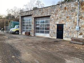 The true value in this property is in the Real Estate and it's potential, from satellite Hospitals to Apartment complex's, Six Full Acres on a extremely busy road with central ...