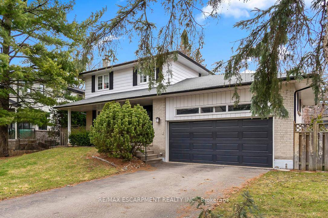 Charming home in one of Oakville's most desired areas.