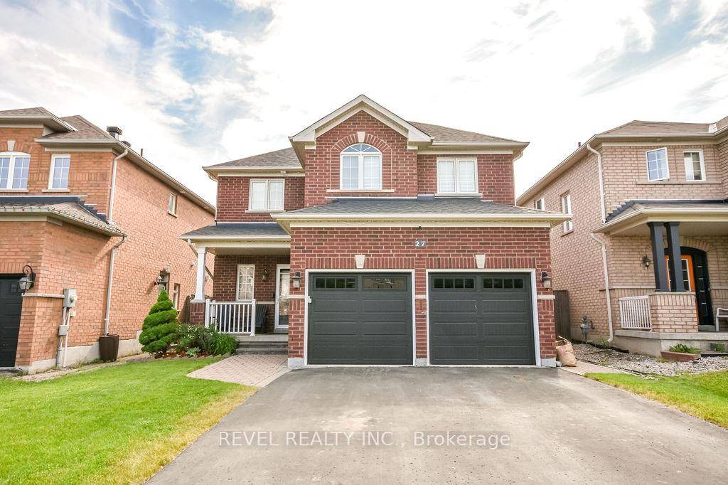 This well maintained home is nestled on a quiet street in a sought after area with top rated schools, walking distance to hiking trails, and minutes to Friday Harbour.