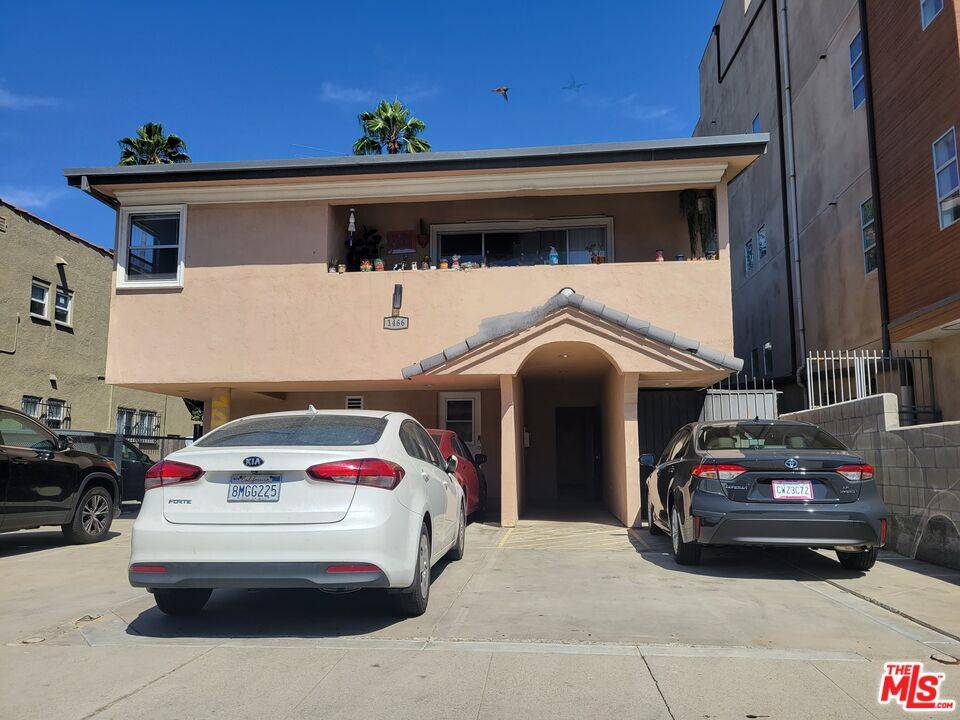 1466  S Canfield Ave 8.0 Beverlywood LA