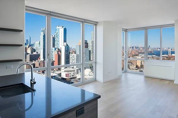 Lease takeover available immediately for a spacious 1 bedroom, 1 bathroom apartment with north and west exposure.